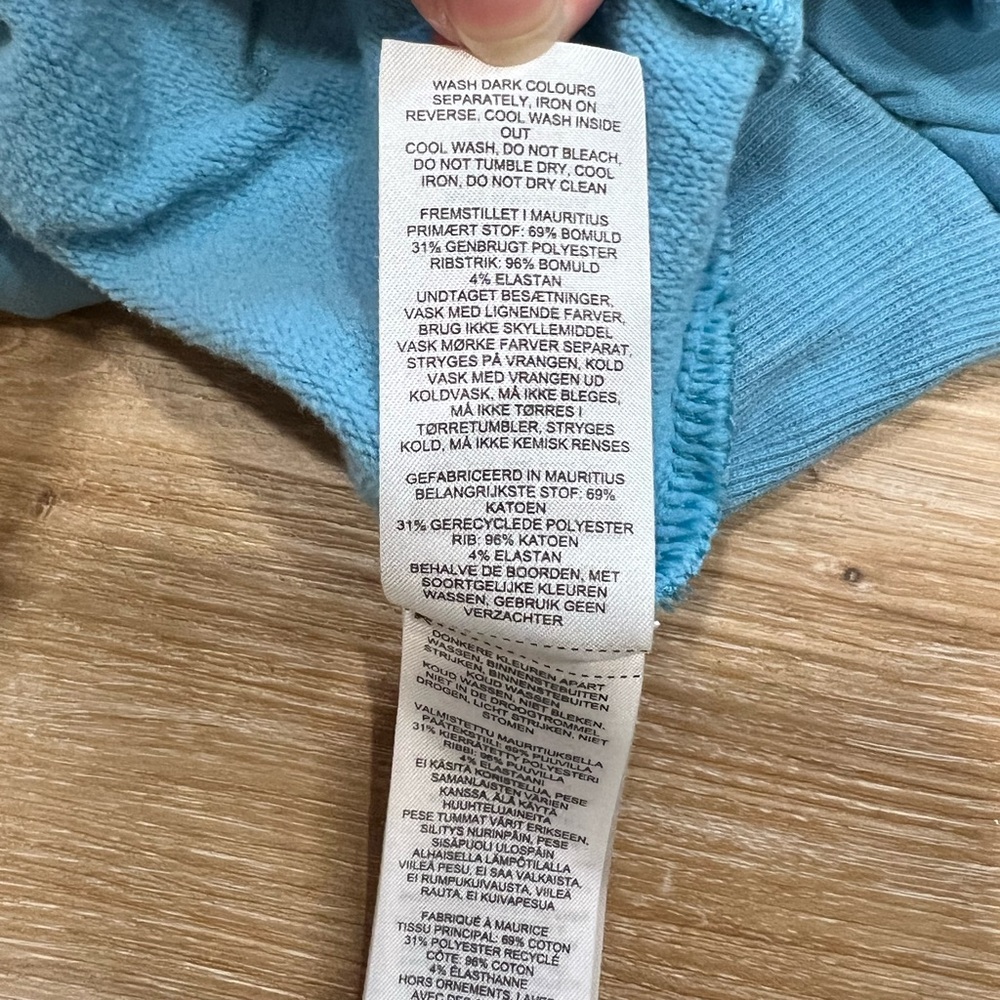 Gymshark Light Blue Women’s Hoodie - Picture 4 of 7